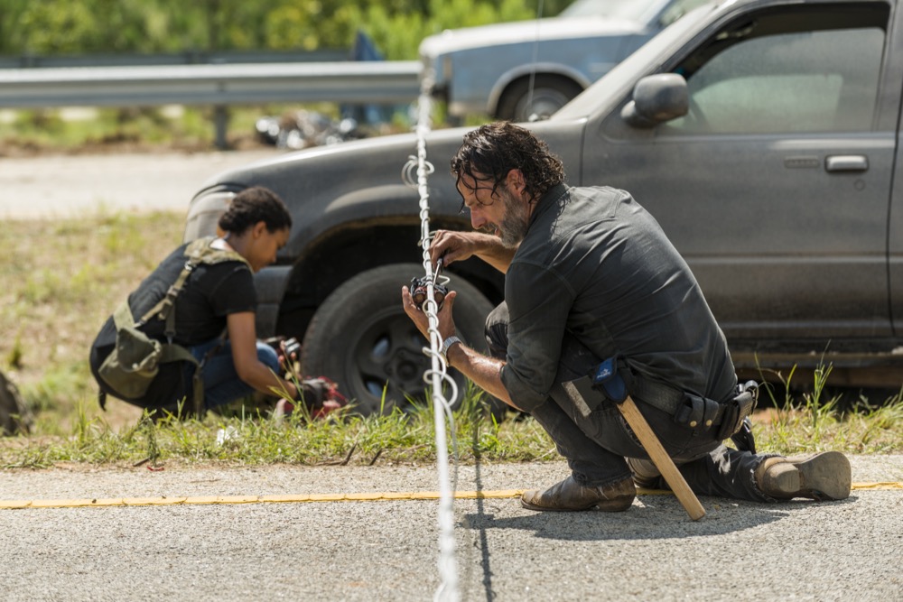 Andrew Lincoln as Rick Grimes, Sonequa Martin-Green as Sasha Williams - The Walking Dead _ Season 7, Episode 9 - Photo Credit: Gene Page/AMC