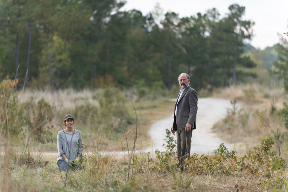 Lauren Cohan as Maggie Greene, Xander Berkeley as Gregory - The Walking Dead _ Season 7, Episode 15 - Photo Credit: Gene Page/AMC