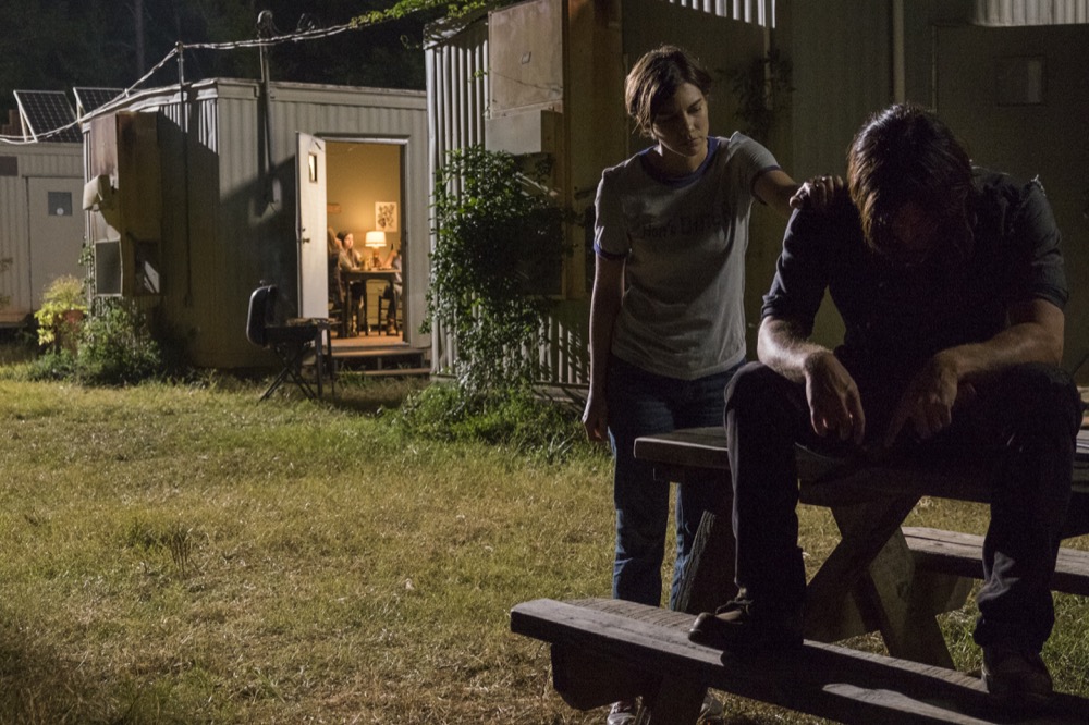 Lauren Cohan as Maggie Greene, Norman Reedus as Daryl Dixon - The Walking Dead _ Season 7, Episode 14 - Photo Credit: Gene Page/AMC
