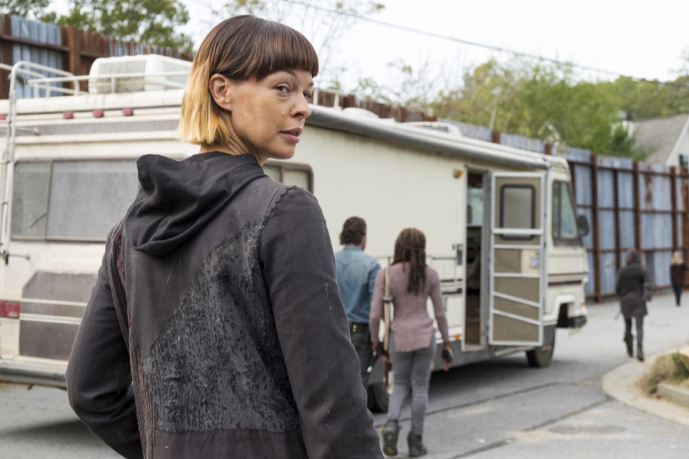 Pollyanna McIntosh as Jadis - The Walking Dead _ Season 7, Episode 16 - Photo Credit: Gene Page/AMC