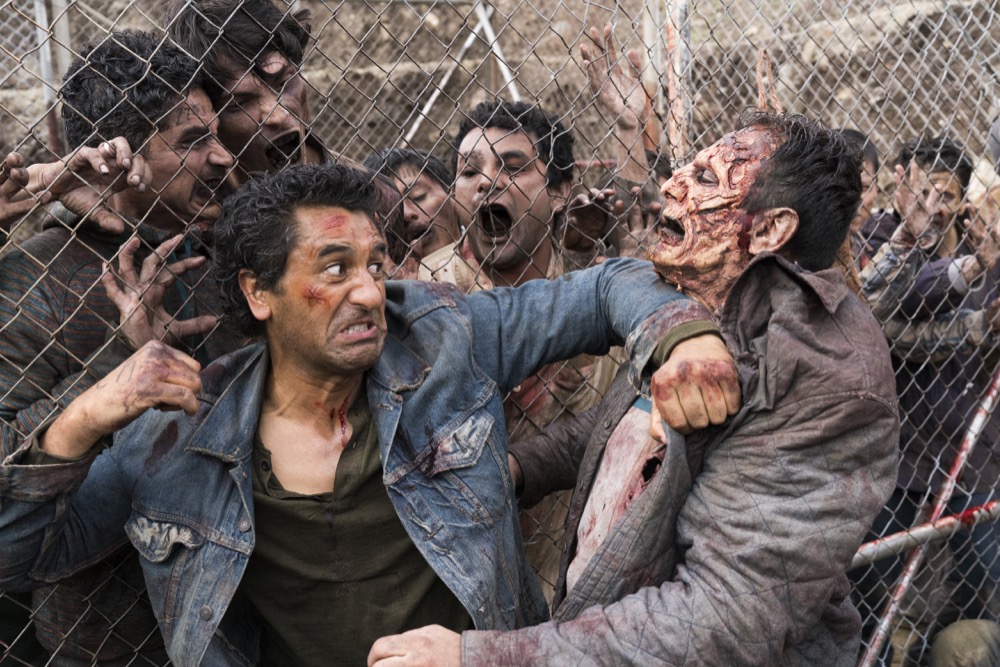 Cliff Curtis as Travis Manawa - Fear the Walking Dead _ Season 3, Episode 1 - Photo Credit: Michael Desmond/AMC