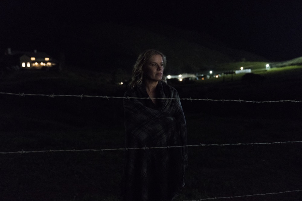 Kim Dickens as Madison Clark - Fear the Walking Dead _ Season 3, Episode 3 - Photo Credit: Michael Desmond/AMC
