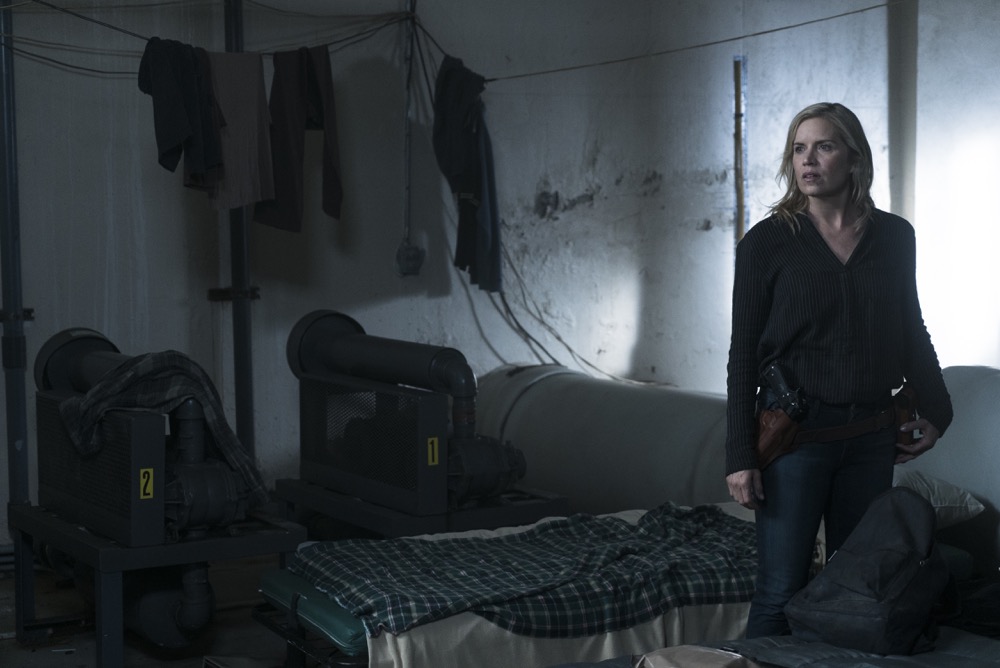 Kim Dickens as Madison Clark - Fear the Walking Dead _ Season 3, Episode 11 - Photo Credit: Richard Foreman, Jr/AMC