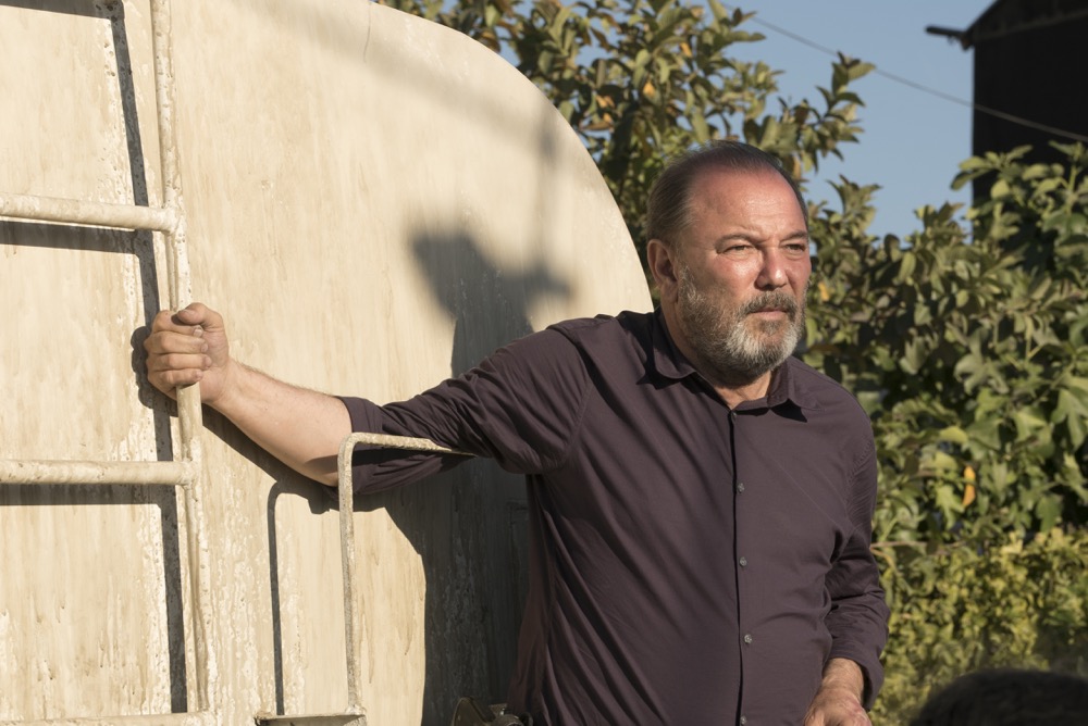 Rubén Blades as Daniel Salazar - Fear the Walking Dead _ Season 3, Episode 9 - Photo Credit: Richard Foreman, Jr/AMC