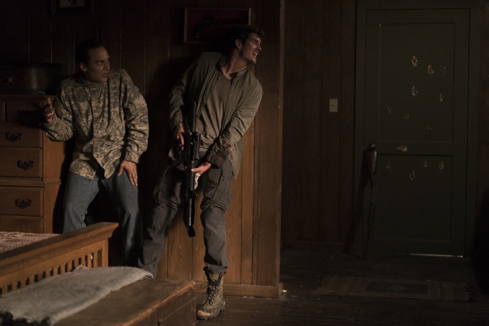 Frank Dillane as Nick Clark, Daniel Sharman as Troy Otto - Fear the Walking Dead _ Season 3, Episode 9 - Photo Credit: Richard Foreman, Jr/AMC