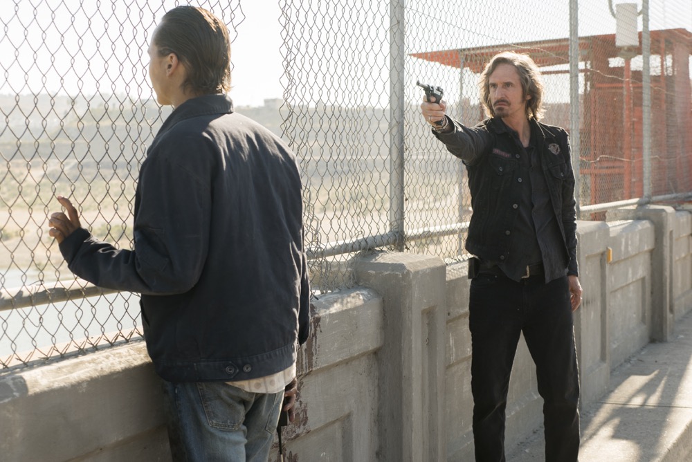 Frank Dillane as Nick Clark, Ray McKinnon as Proctor John  - Fear the Walking Dead _ Season 3, Episode 16 - Photo Credit: Richard Foreman, Jr/AMC