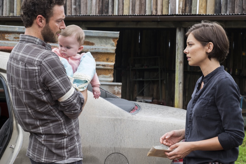 Ross Marquand as Aaron, Lauren Cohan as Maggie Greene - The Walking Dead _ Season 8, Episode 6 - Photo Credit: Gene Page/AMC