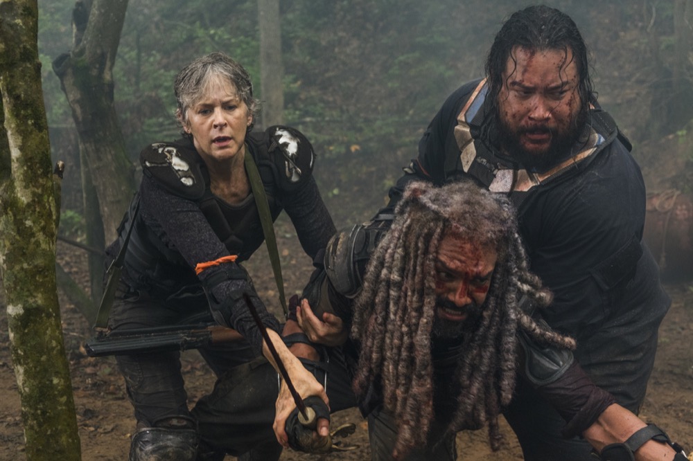 Khary Payton as Ezekiel, Melissa McBride as Carol Peletier, Cooper Andrews as Jerry - The Walking Dead _ Season 8, Episode 4 - Photo Credit: Gene Page/AMC