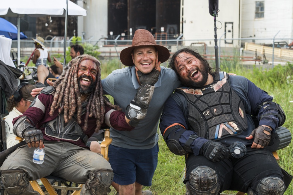 BTS, Khary Payton as Ezekiel, Director Michael E. Satrazemis, Cooper Andrews as Jerry - The Walking Dead _ Season 8, Episode 4 - Photo Credit: Gene Page/AMC