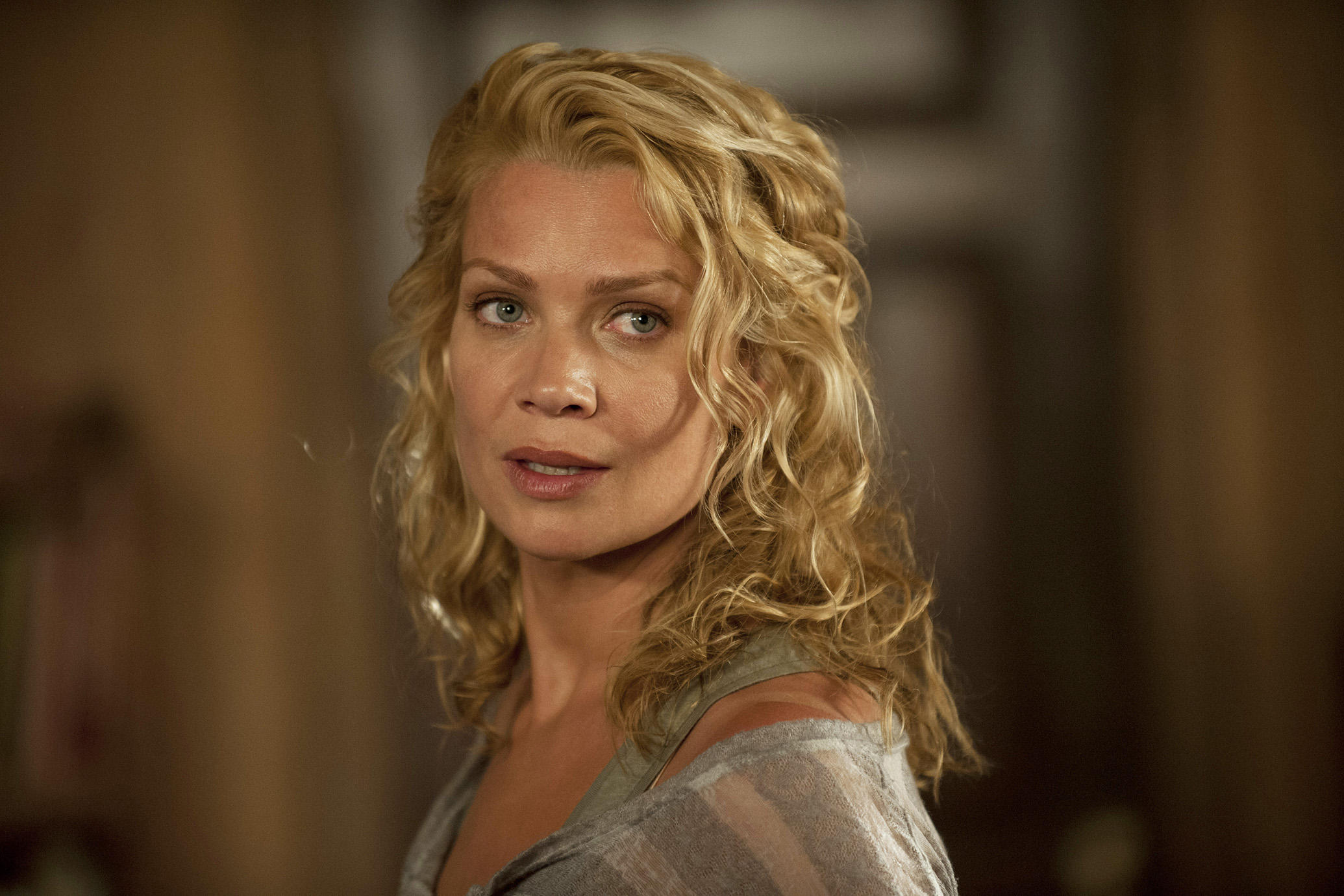 Andrea (Laurie Holden) - The Walking Dead_Season 3, Episode 3_"Walk With Me" - Photo Credit: Gene Page/AMC