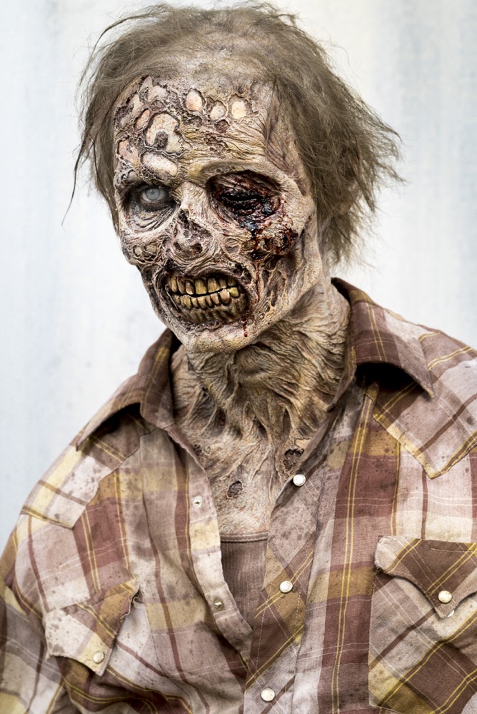 BTS - Fear the Walking Dead _ Season 4, Episode 1 - Photo Credit: Richard Foreman, Jr/AMC