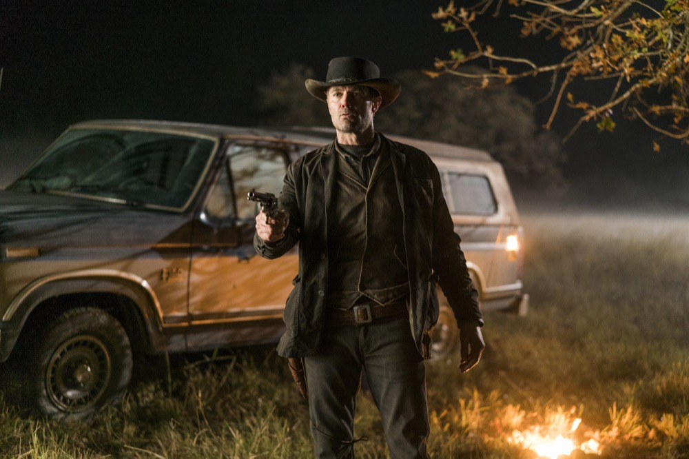 Garret Dillahunt as John - Fear the Walking Dead _ Season 4, Episode 1 - Photo Credit: Richard Foreman, Jr/AMC