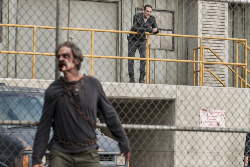 Steven Ogg as Simon, Jeffrey Dean Morgan as Negan - The Walking Dead _ Season 8, Episode 15 - Photo Credit: Gene Page/AMC