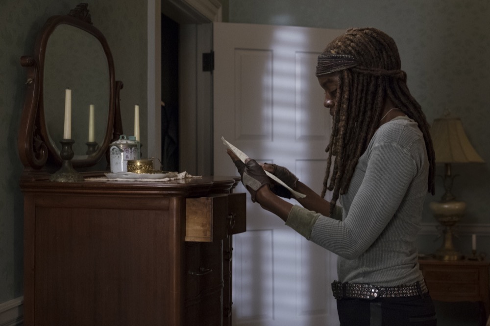 Danai Gurira as Michonne - The Walking Dead _ Season 8, Episode 14 - Photo Credit: Gene Page/AMC