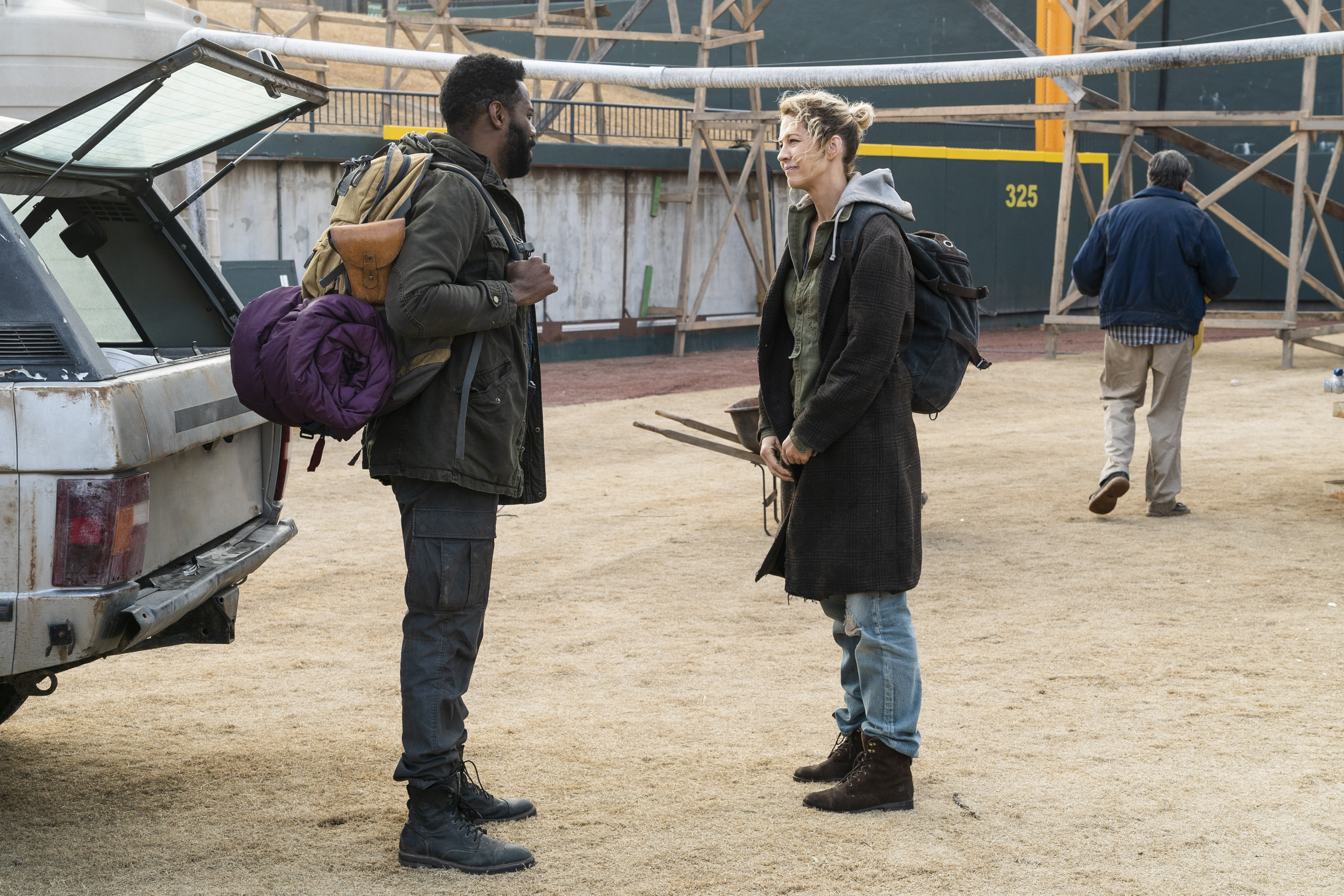 Colman Domingo as Victor Strand, Jenna Elfman as Naomi - Fear the Walking Dead _ Season 4, Episode 6 - Photo Credit: Richard Foreman, Jr/AMC