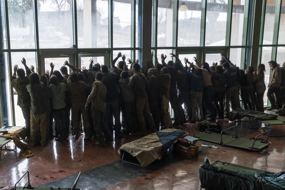 Fear the Walking Dead _ Season 4, Episode 6 - Photo Credit: Richard Foreman, Jr/AMC