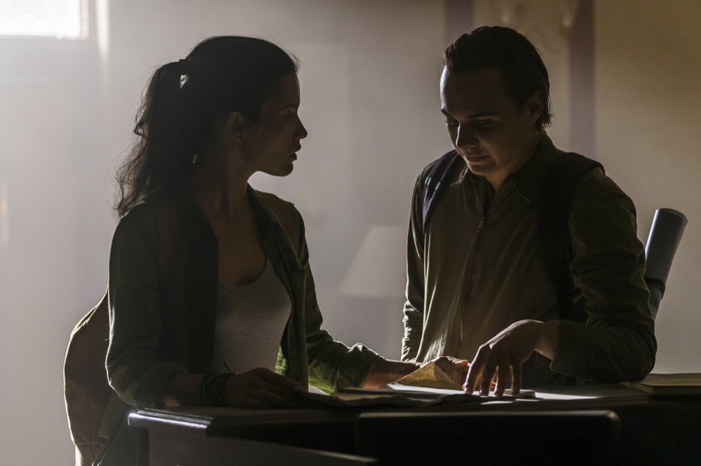 Frank Dillane as Nick Clark, Danay Garcia as Luciana - Fear the Walking Dead _ Season 4, Episode 4 - Photo Credit: Richard Foreman, Jr/AMC