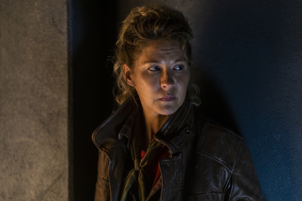 Jenna Elfman as Naomi - Fear the Walking Dead _ Season 4, Episode 8 - Photo Credit: Richard Foreman, Jr/AMC