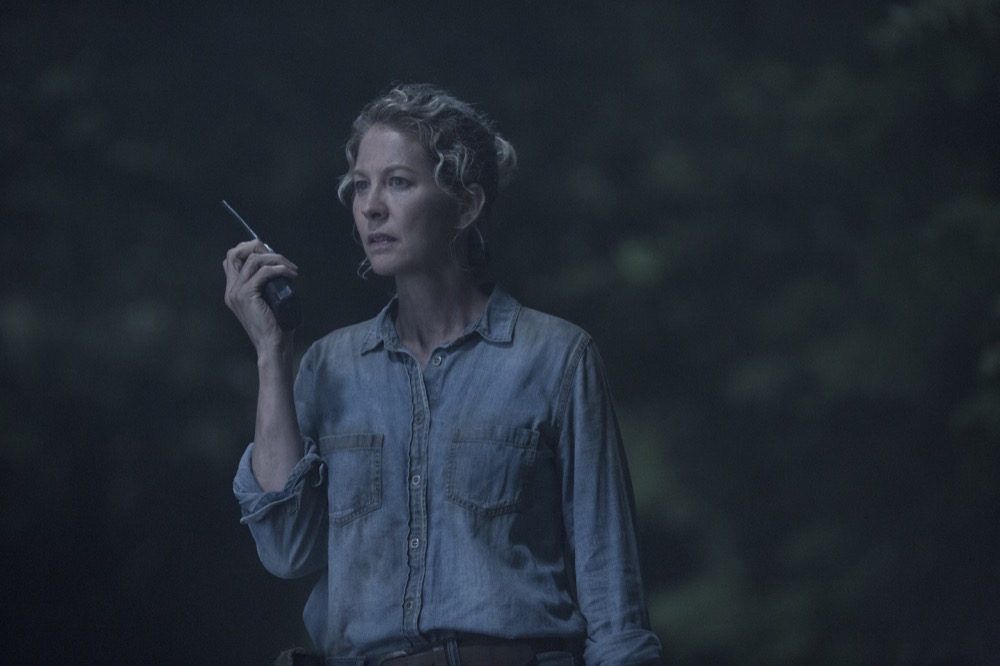 Jenna Elfman as Naomi - Fear the Walking Dead _ Season 4, Episode 12 - Photo Credit: Ryan Green/AMC