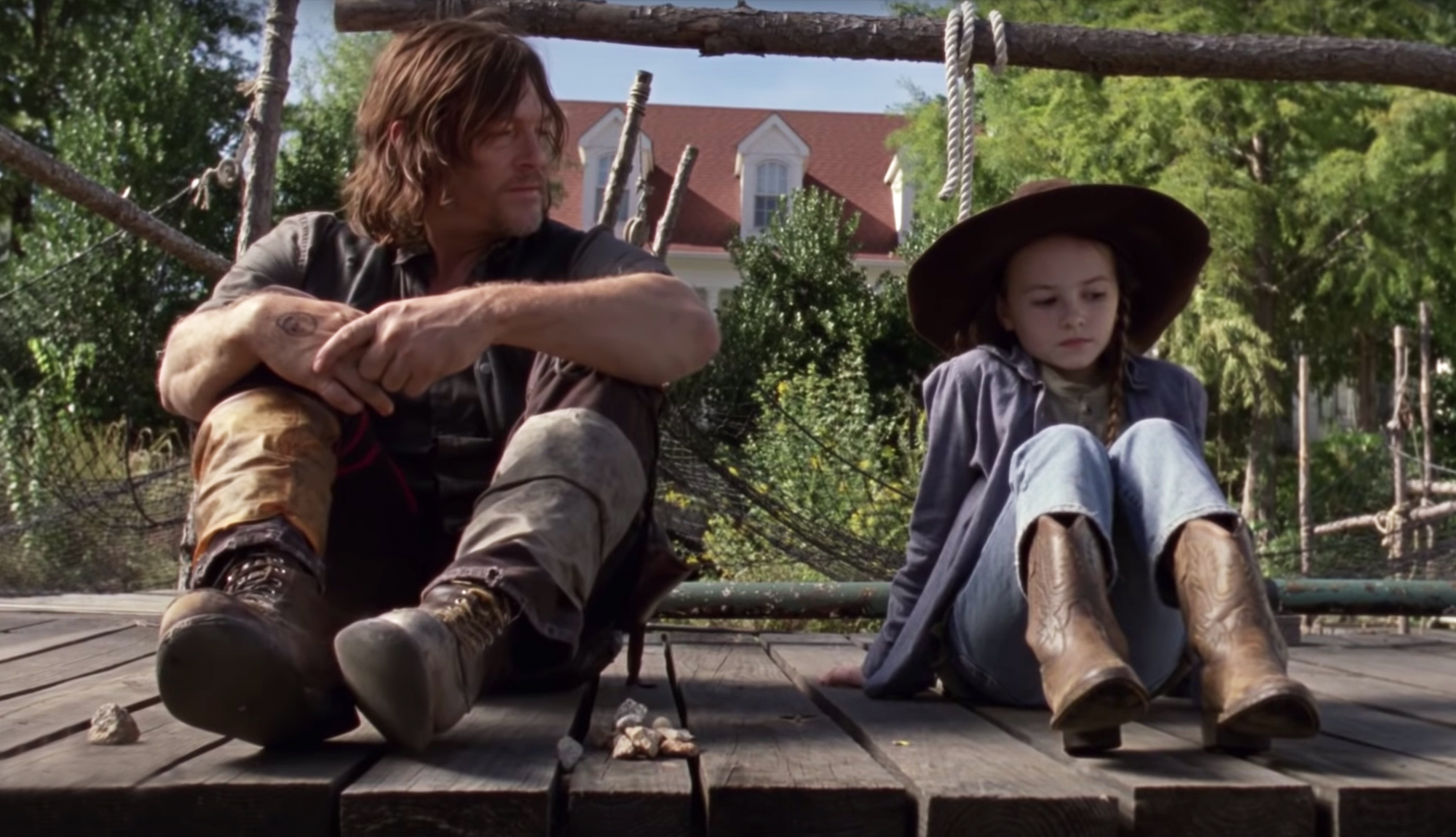 Daryl and Judith Talk About Rick In The Walking Dead Episode 914