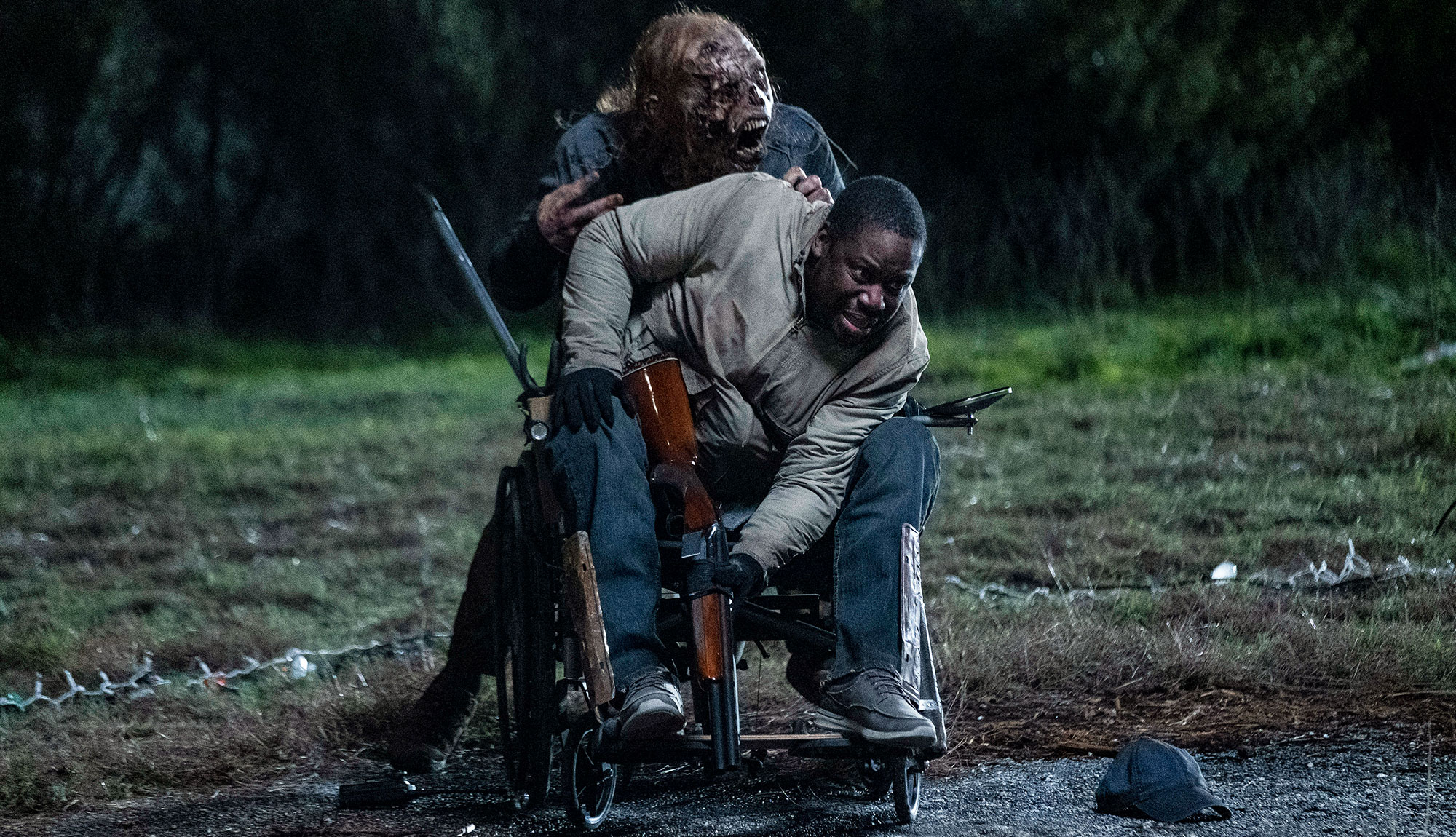 The Best Images From Fear the Walking Dead’s Mid-Season 5 Finale