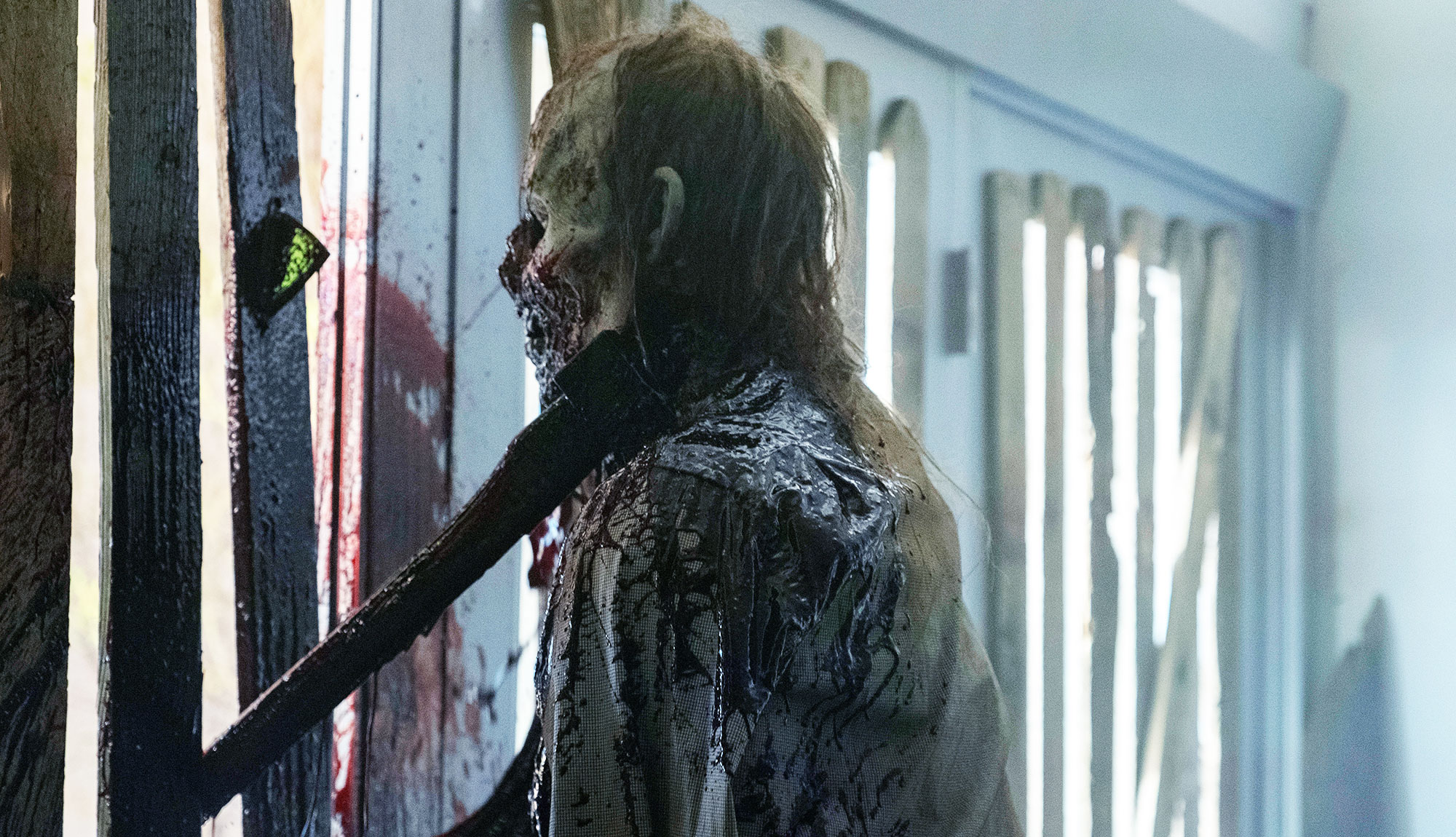 The Opening Minutes of Fear the Walking Dead Episode 510