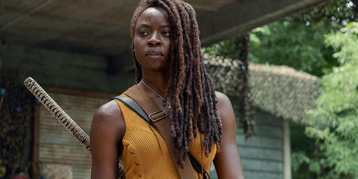 Michonne Arrives At Oceanside In The Walking Dead Mid-Season Finale Stills