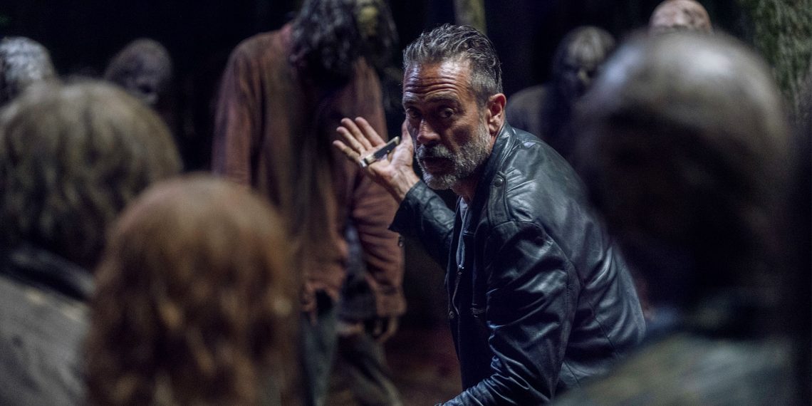 The Best Images From The Walking Dead Episode 1006