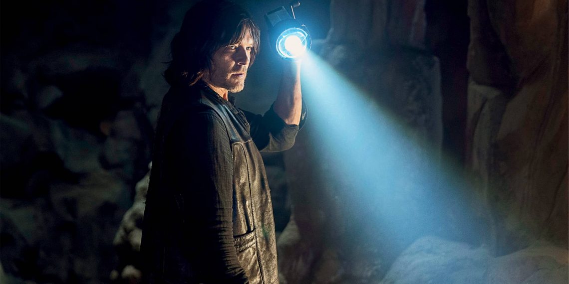 Daryl & The Gang Try To Escape The Cave In Walking Dead Episode 1009 Images