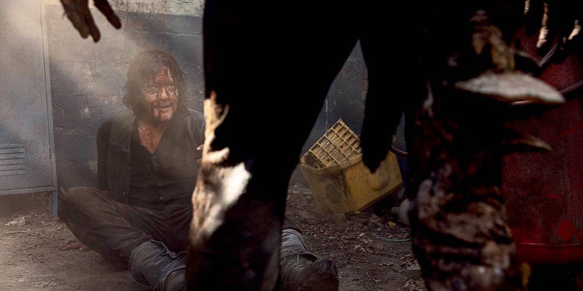 The Best Images From The Walking Dead Episode 1010: “Stalker”