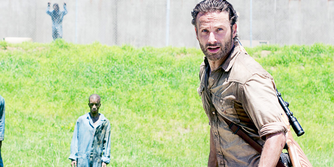 Rick and His Group Take The Prison in The Walking Dead 3×01