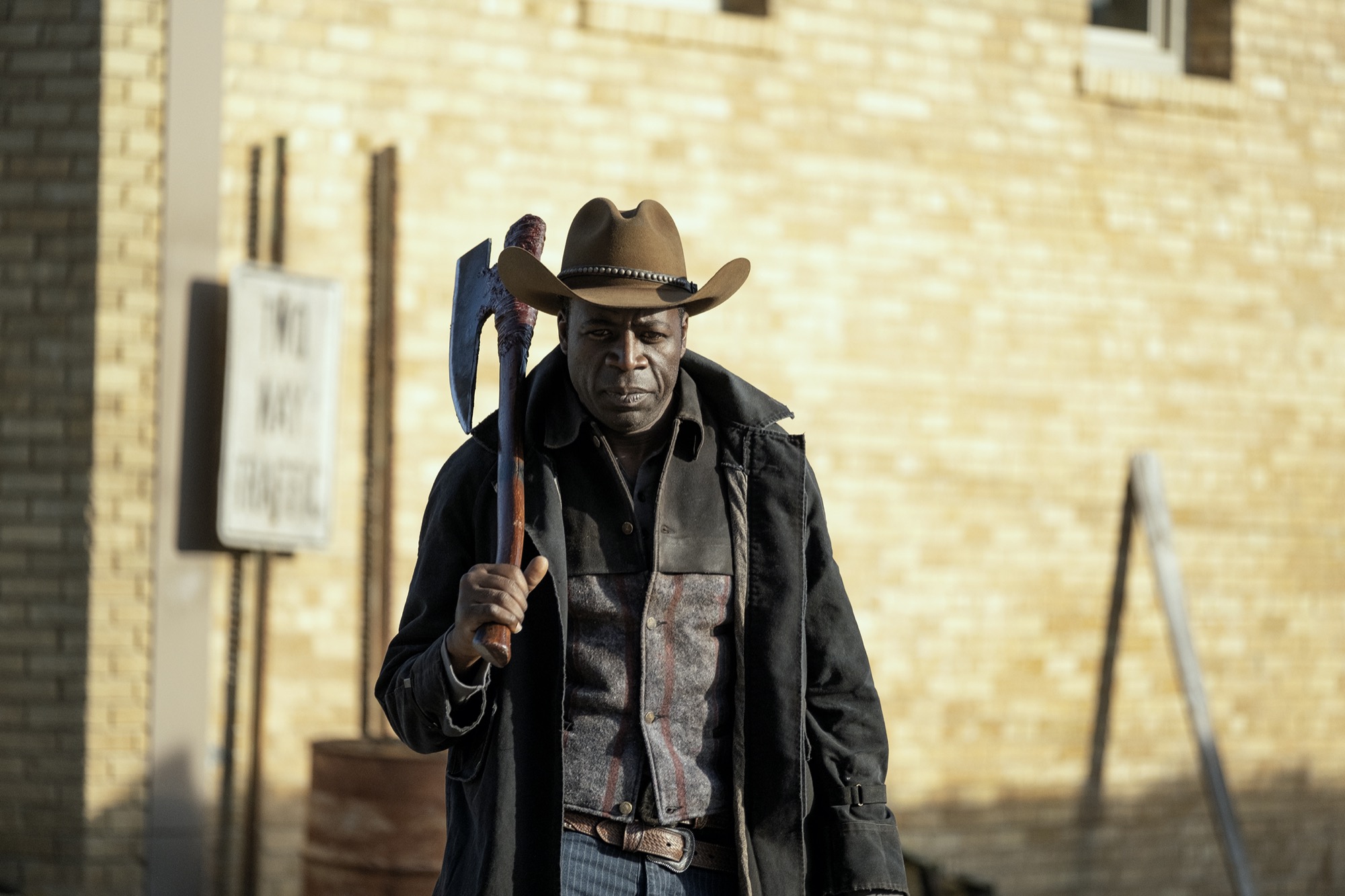 Demetrius Grosse as Emile- Fear the Walking Dead Season 6, Episode 1 - Ph.....
